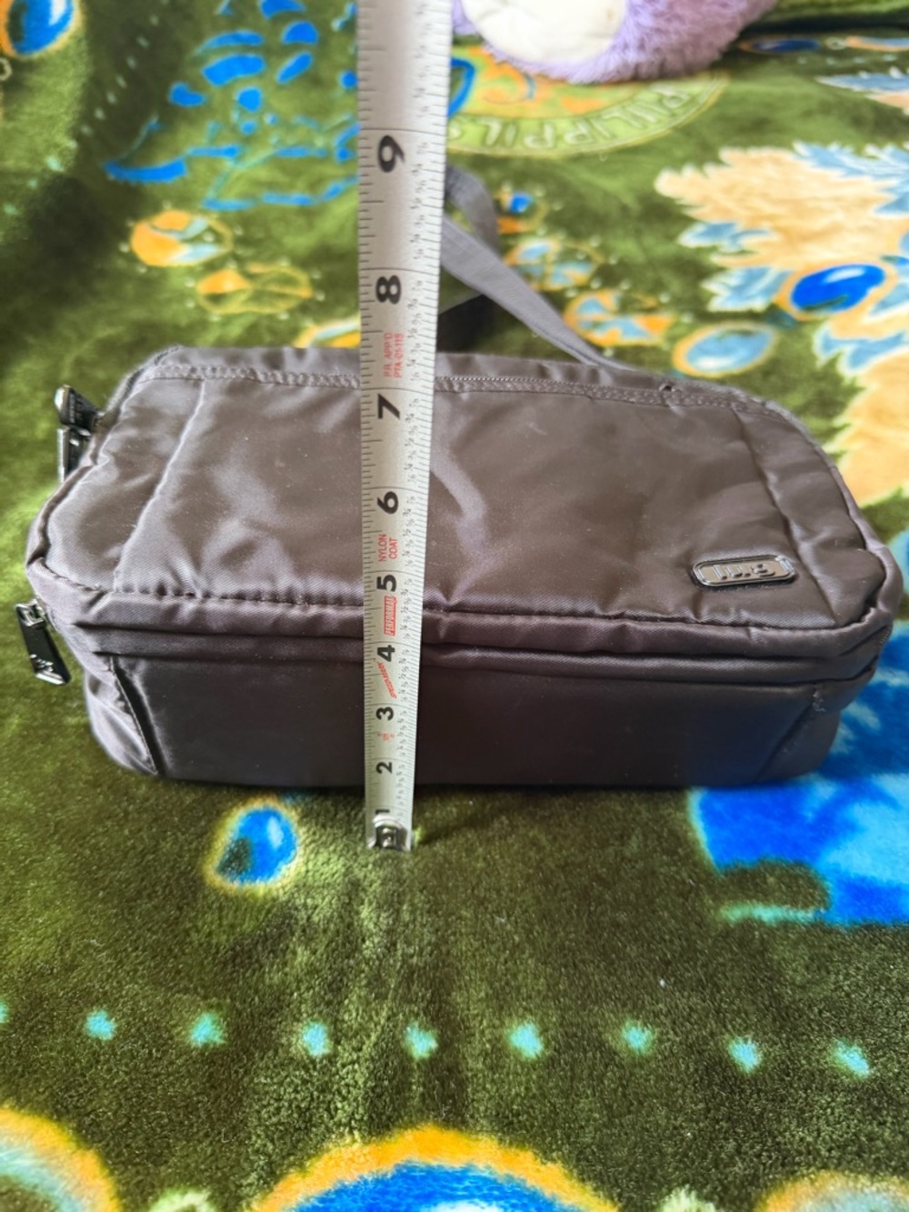 Black Men's Crossbody Shoulder Bag - Picture 11 of 14